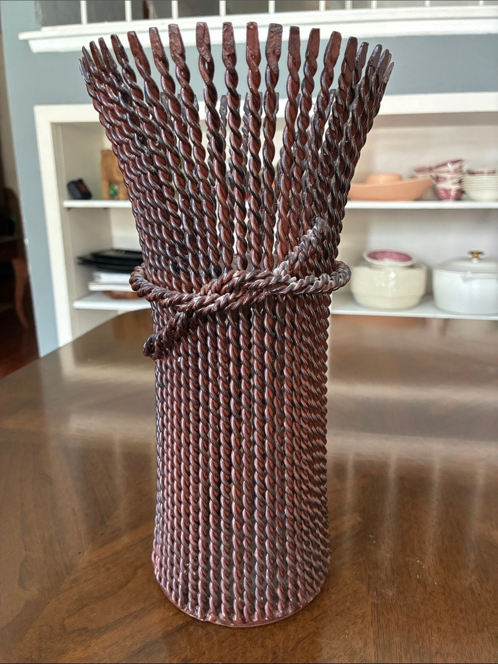 VTG Rustic Twisted Metal Wheat Sheaf Pillar Candle Holder, 11 in.